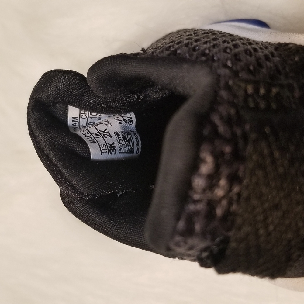 Baby Adidas - Picture 5 of 5